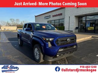 Used 2024 Toyota Tacoma SR5 video 1