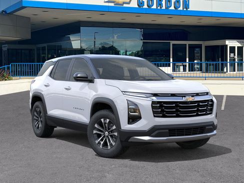 New 2026 Chevrolet Equinox LT w/ Convenience Package II image 7