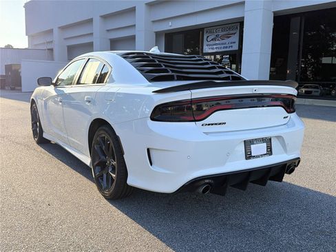 Used 2020 Dodge Charger GT w/ Blacktop Package RWD image 7