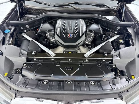 Used 2021 BMW ALPINA XB7 AWD/4WD image 30