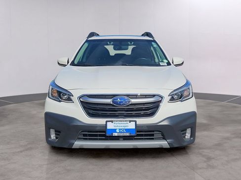 Used 2022 Subaru Outback Limited AWD/4WD image 2