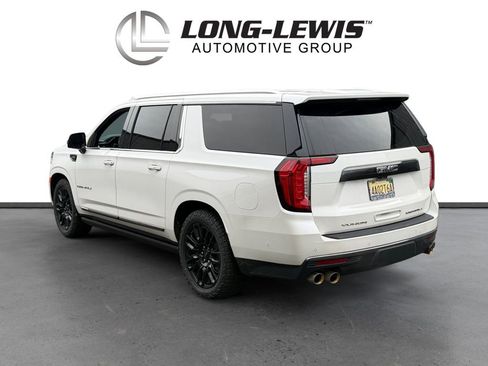 Used 2024 GMC Yukon XL Denali Ultimate AWD/4WD image 3