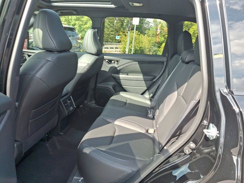 New 2025 Subaru Forester Limited image 6