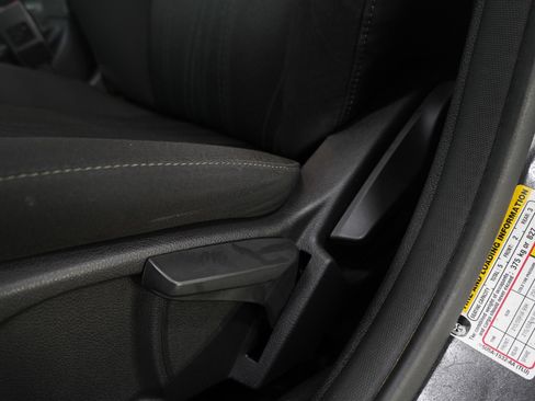 Used 2015 Ford Focus SE image 20