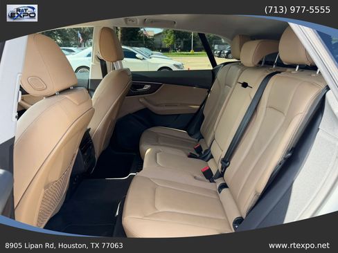 Used 2019 Audi Q8 Premium w/ Convenience Package AWD/4WD image 24
