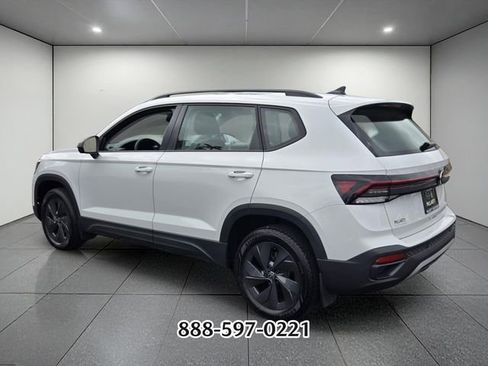 Used 2025 Volkswagen Taos S FWD image 3
