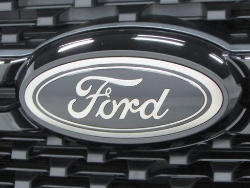 New 2026 Ford Ranger XLT w/ Equipment Group 301A High image 30