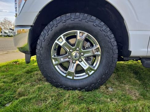 Used 2021 Ford F150 XLT w/ XTR Package image 26