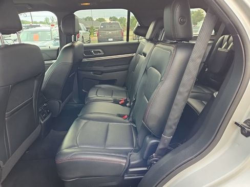 Used 2017 Ford Explorer Sport w/ Equipment Group 401A AWD/4WD image 10