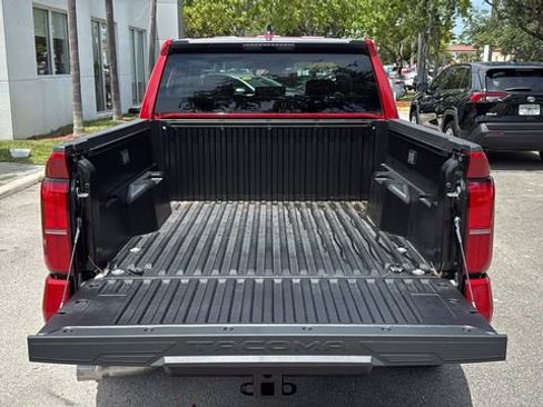 Used 2026 Toyota Tacoma SR5 RWD image 7