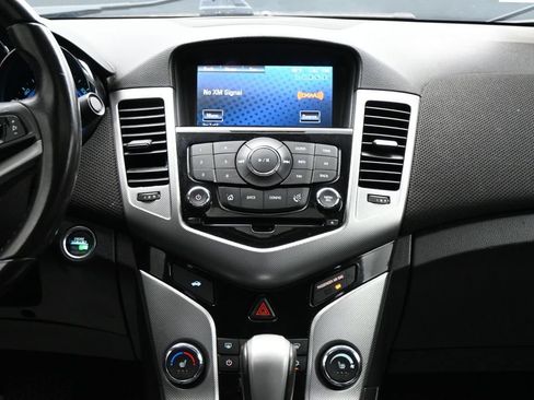 Used 2015 Chevrolet Cruze LTZ w/ Sun, Sound and Sport Package FWD image 19