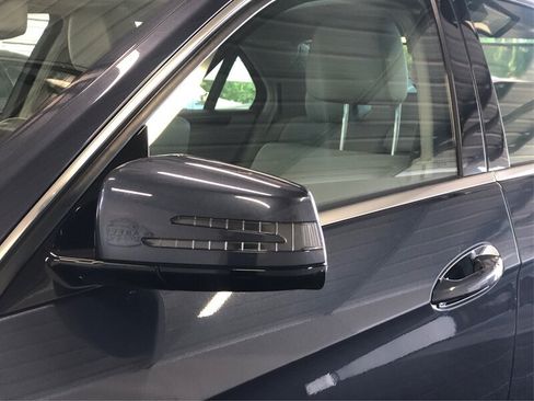 Used 2014 Mercedes-Benz E 350 Sedan image 21