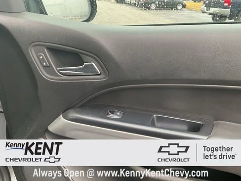 Used 2020 Chevrolet Colorado LT image 19