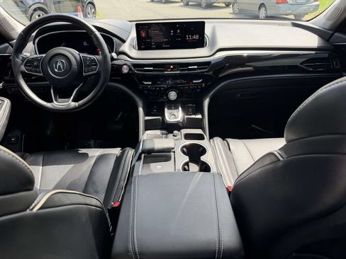 Used 2022 Acura MDX SH-AWD w/ Advance Package image 2