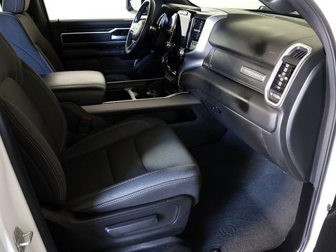 Used 2023 RAM 1500 Big Horn AWD/4WD image 32
