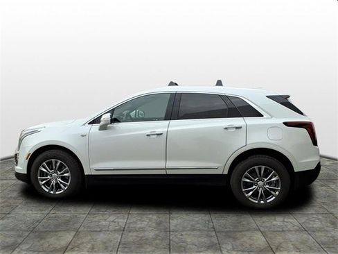 Certified 2023 Cadillac XT5 Premium Luxury w/ Technology Package image 2