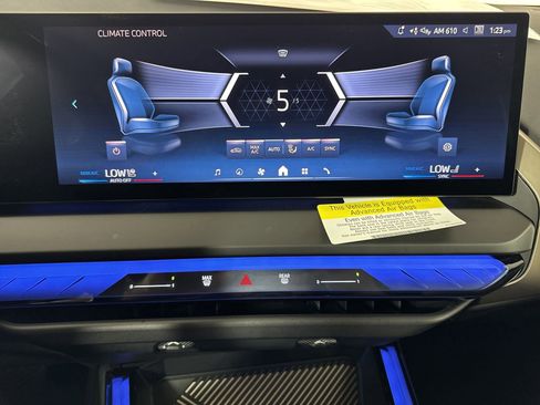 Used 2025 BMW X3 xDrive30i image 27