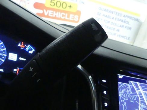 Used 2017 Cadillac Escalade Platinum AWD/4WD image 24