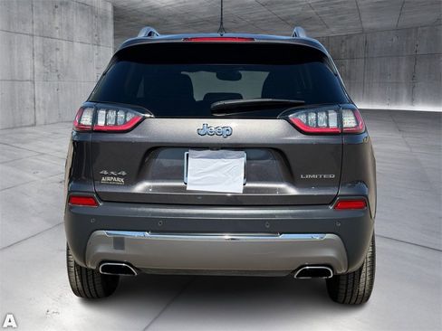 Used 2019 Jeep Cherokee Limited w/ Luxury Group image 6