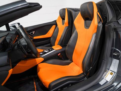 Used 2018 Lamborghini Huracan LP 580-2 image 10