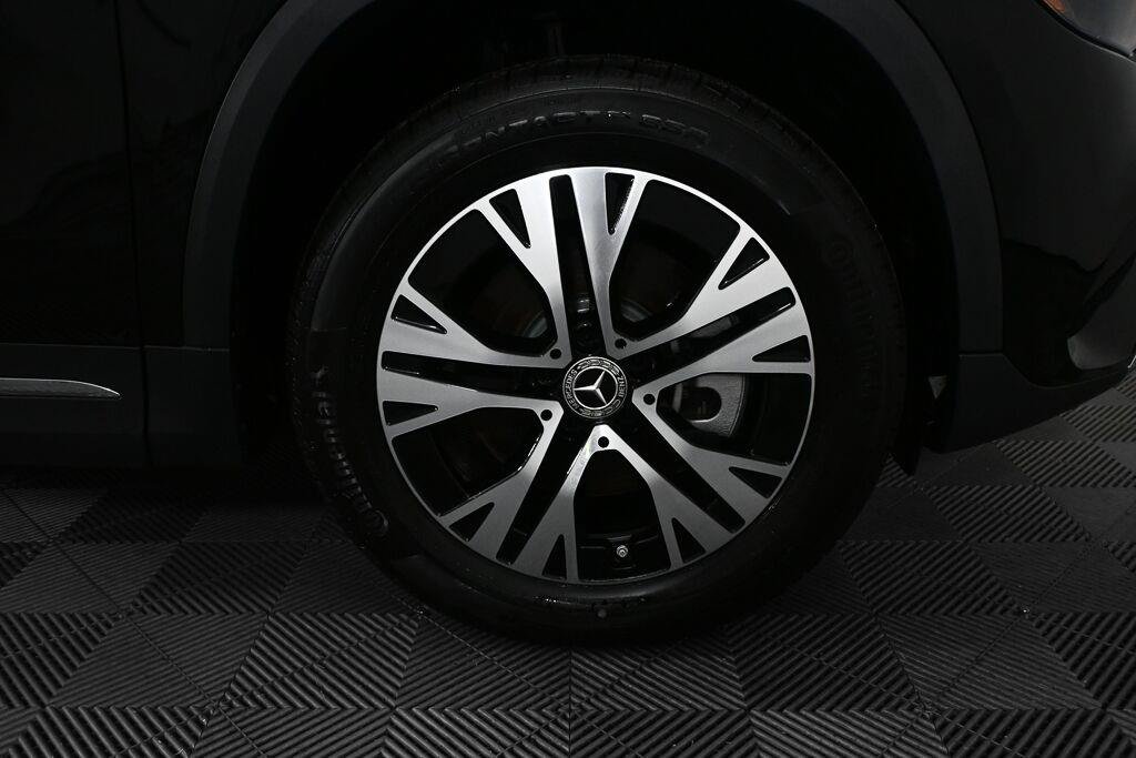 Certified 2026 Mercedes-Benz GLA 250 4MATIC image 36
