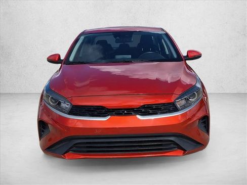 Used 2024 Kia Forte LXS w/ LXS Technology Package FWD image 2