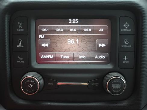 Used 2020 Jeep Wrangler Unlimited Sport S AWD/4WD image 23