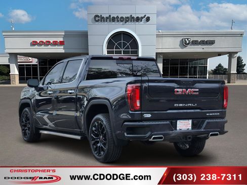 Used 2023 GMC Sierra 1500 Denali w/ Technology Package AWD/4WD image 5