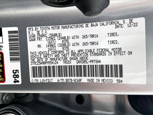 Used 2023 Toyota Tacoma TRD Off-Road image 28