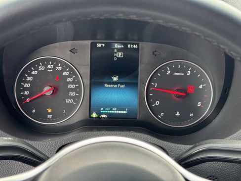 Used 2022 Mercedes-Benz Sprinter 2500 image 11