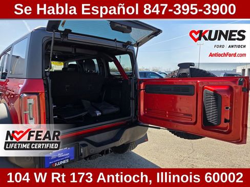 Used 2023 Ford Bronco Wildtrak image 28