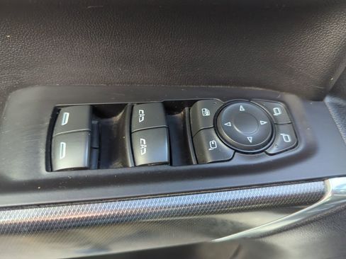 Used 2021 GMC Sierra 1500 AT4 w/ AT4 Value Package image 26