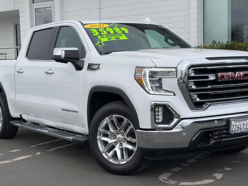 Used 2021 GMC Sierra 1500 SLT image 2