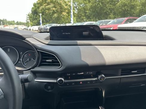 Used 2023 MAZDA CX-30 AWD 2.5 S w/ Preferred Package image 14