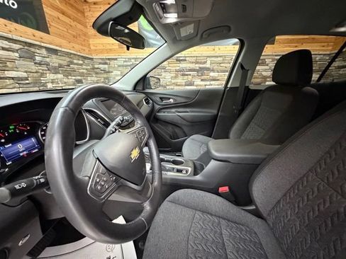 Used 2022 Chevrolet Equinox LT AWD/4WD image 13