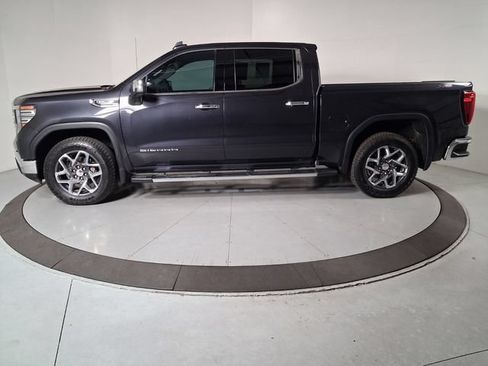 Certified 2024 GMC Sierra 1500 SLT w/ SLT Premium Plus Package AWD/4WD image 7