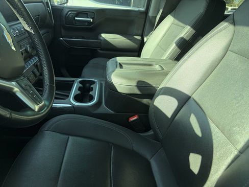 Used 2022 Chevrolet Silverado 1500 LTZ w/ LTZ Premium Package AWD/4WD image 14