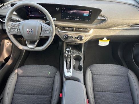 New 2026 Buick Envista Preferred w/ Convenience II Package image 8