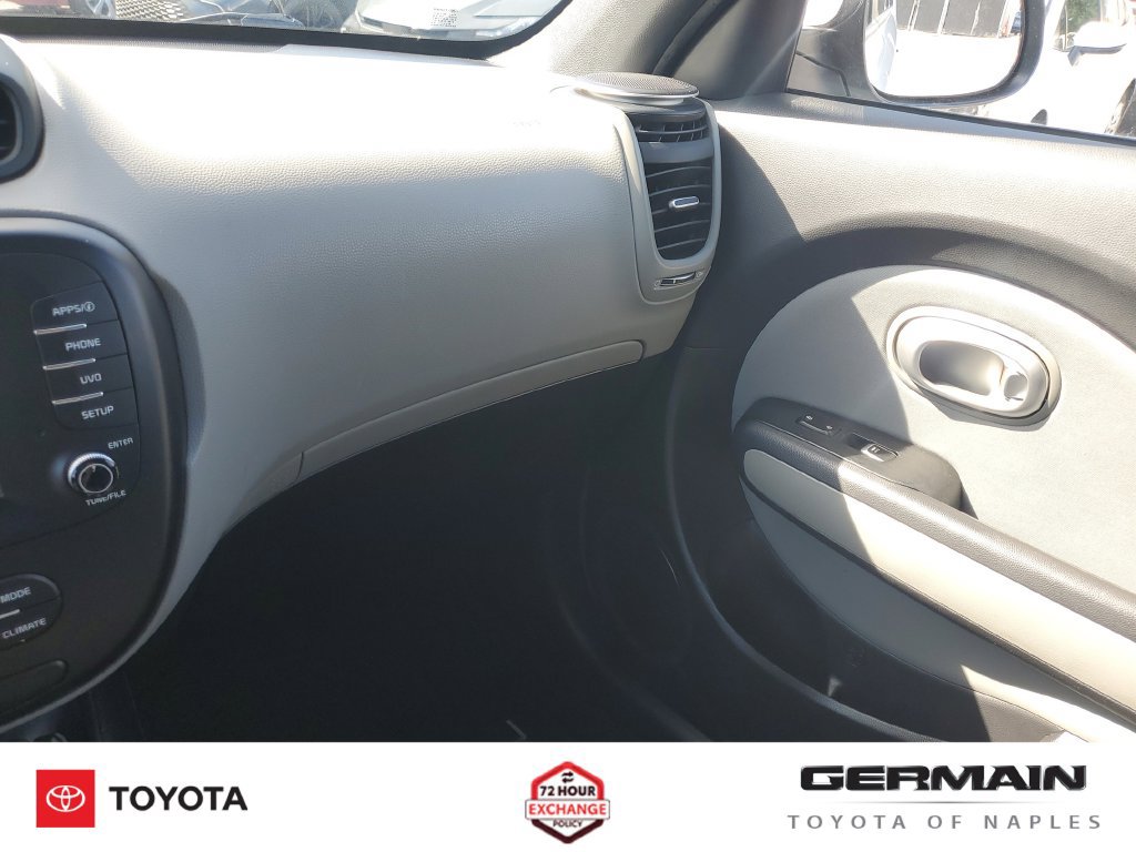 Used 2019 Kia Soul + FWD image 35