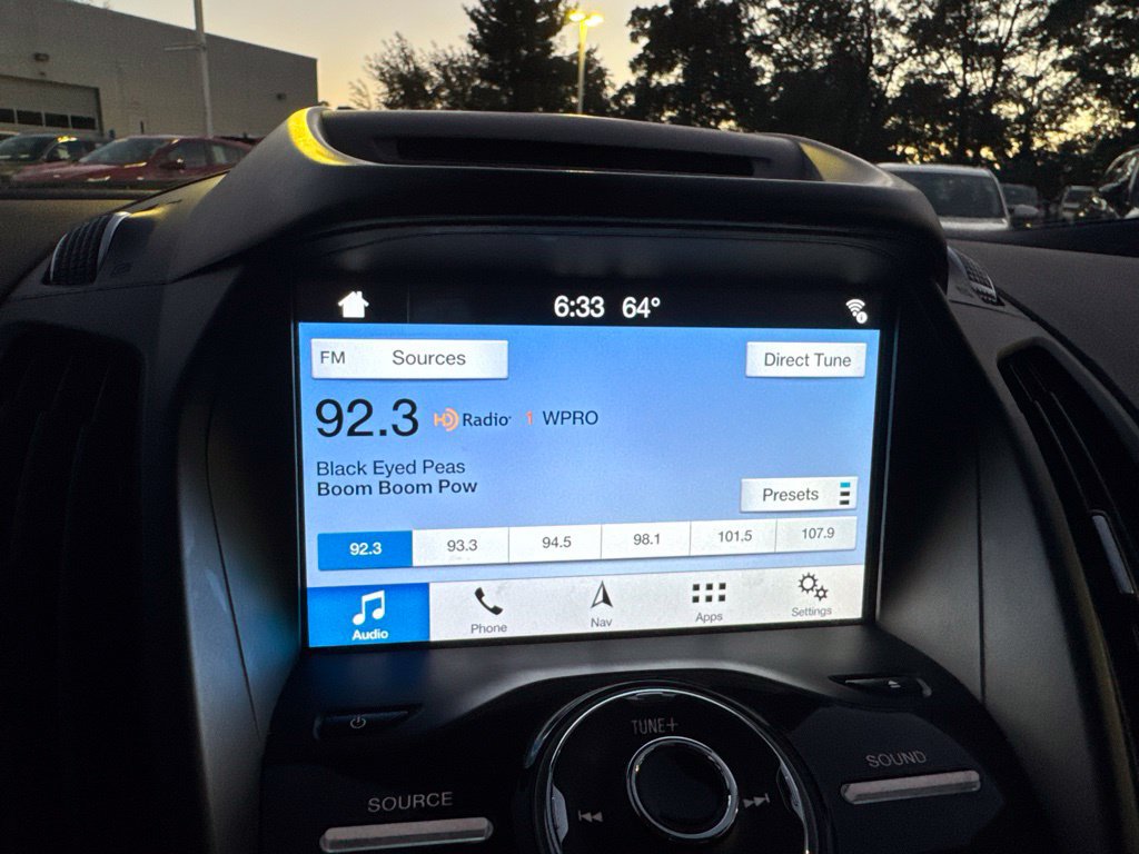 Used 2017 Ford Escape Titanium AWD/4WD image 30