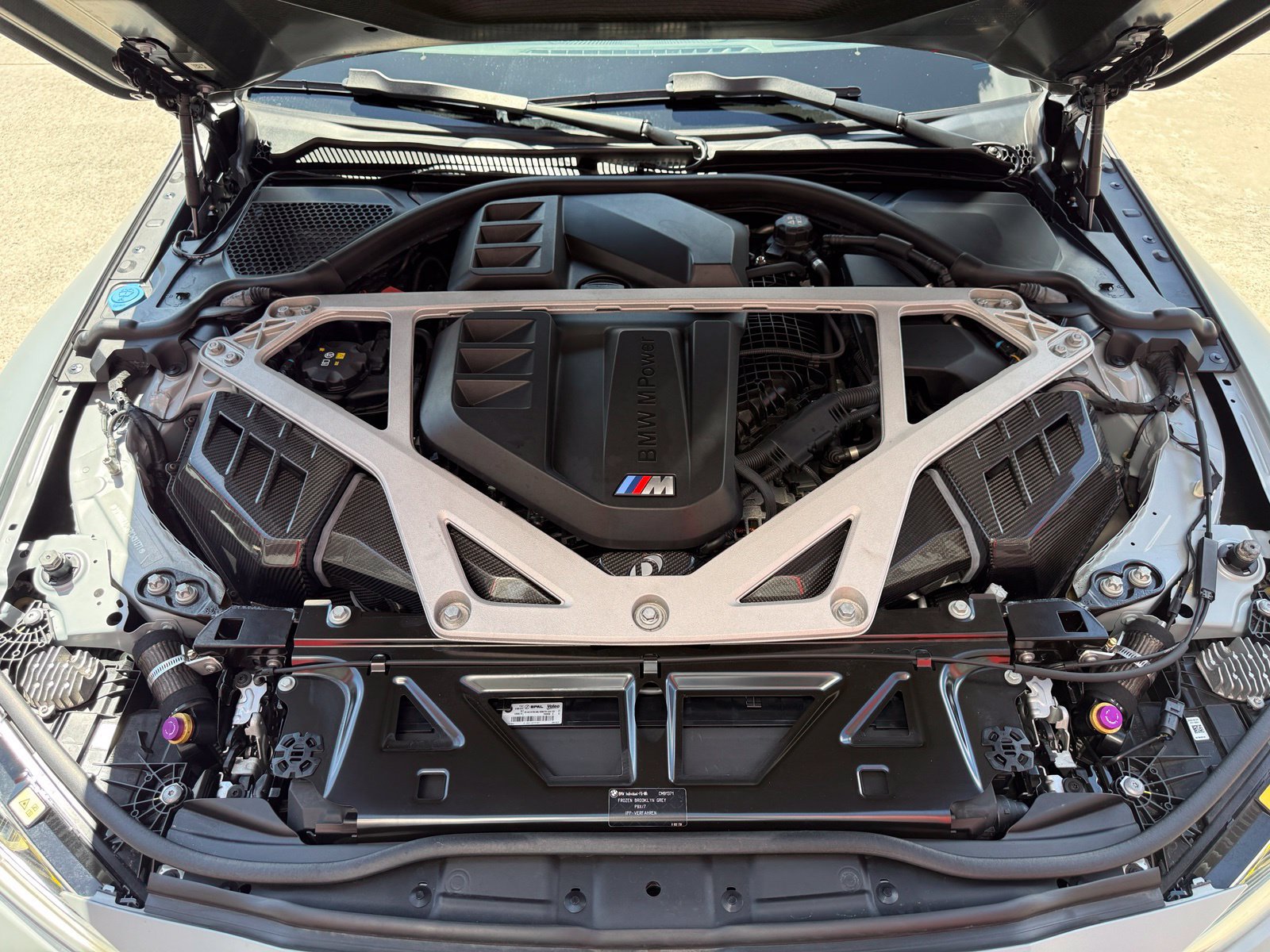 Used 2023 BMW M4 CSL RWD image 37