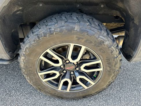 Used 2021 GMC Sierra 1500 AT4 image 19