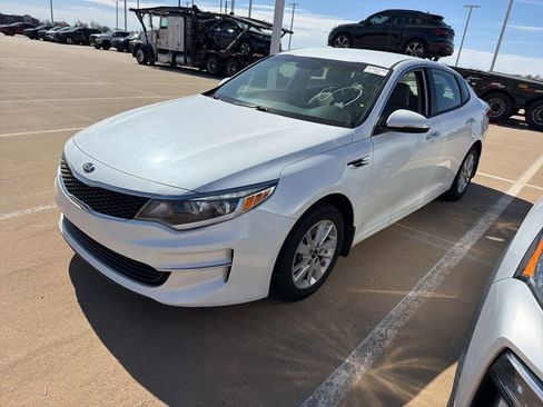 Used 2017 Kia Optima LX image 1