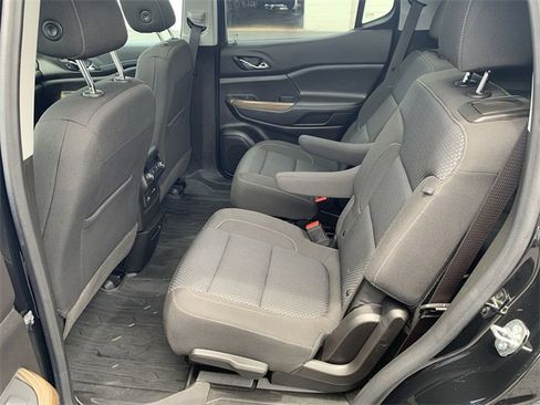 Certified 2023 GMC Acadia SLE w/ Driver Convenience Package image 24