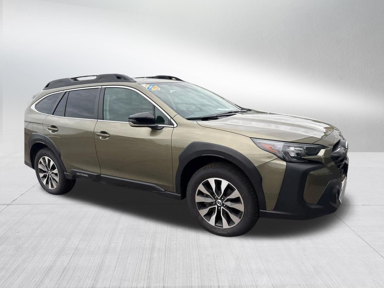 Used 2025 Subaru Outback Limited w/ Tech Package 3 AWD/4WD image 8