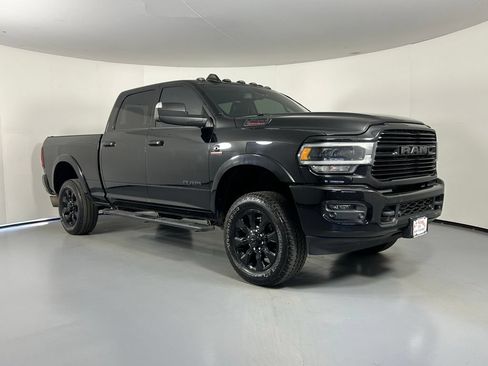 Used 2019 RAM 2500 Laramie w/ Night Edition AWD/4WD image 1