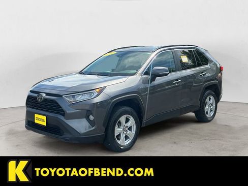 Certified 2021 Toyota RAV4 XLE w/ XLE Grade Weather Package AWD/4WD image 1