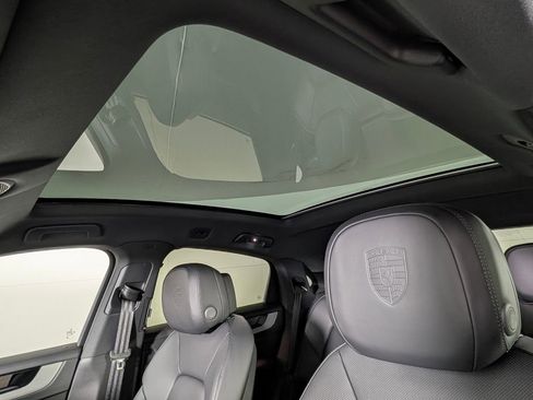 New 2026 Porsche Cayenne Coupe image 30