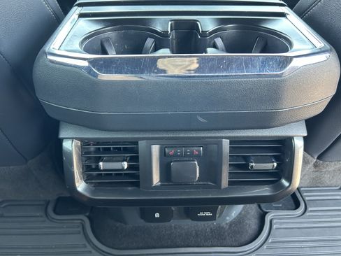 Used 2021 Ford F150 Lariat w/ Equipment Group 502A High AWD/4WD image 15