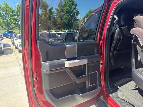 Used 2015 Ford F150 Lariat w/ Equipment Group 502A Luxury AWD/4WD image 35